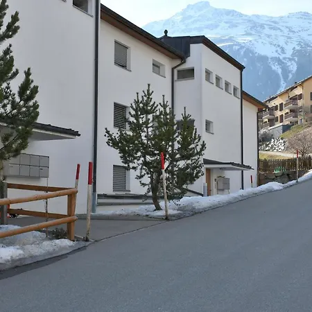 2.5 Puoz Bernina شقة