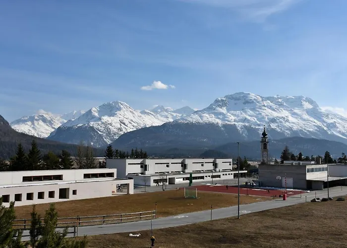 2.5 Puoz Bernina Appartamento Samedan